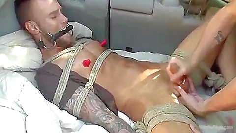 Sexy amateur with huge tits gets her pussy streaked swapper